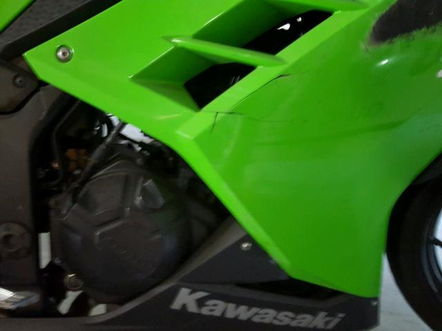 JKAEX8B13FDA22207 - 2015 KAWASAKI EX300 B GREEN photo 7