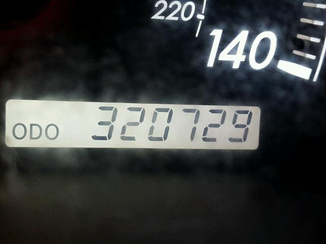 4T1BE32K05U081670 - 2005 TOYOTA CAMRY LE 银色 照片 8