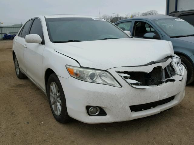4T4BF3EK8BR135372 - 2011 TOYOTA CAMRY BASE WHITE photo 1