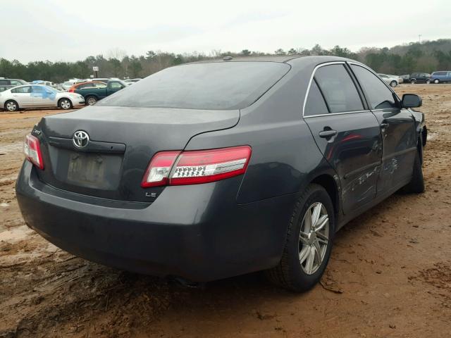 4T1BF3EK4BU136237 - 2011 TOYOTA CAMRY BASE GRAY photo 4