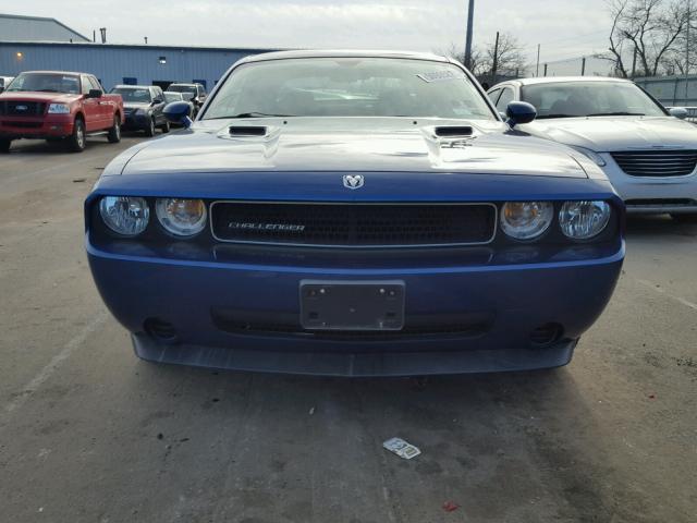 2B3LJ44V49H526617 - 2009 DODGE CHALLENGER BLUE photo 10