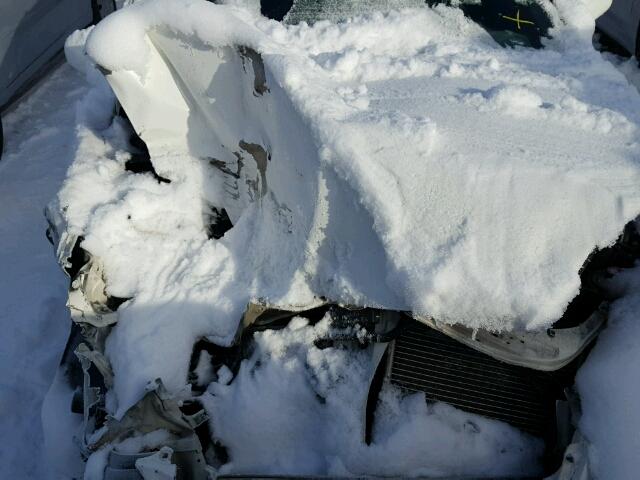 1HGEJ8147YL104595 - 2000 HONDA CIVIC EX თეთრი ფოტო 7