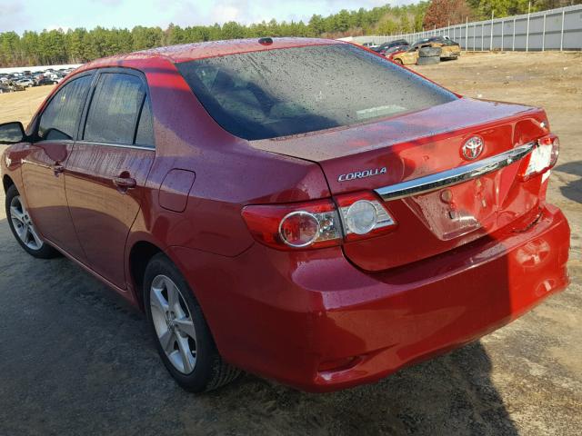 2T1BU4EE4DC953752 - 2013 TOYOTA COROLLA BA RED photo 3