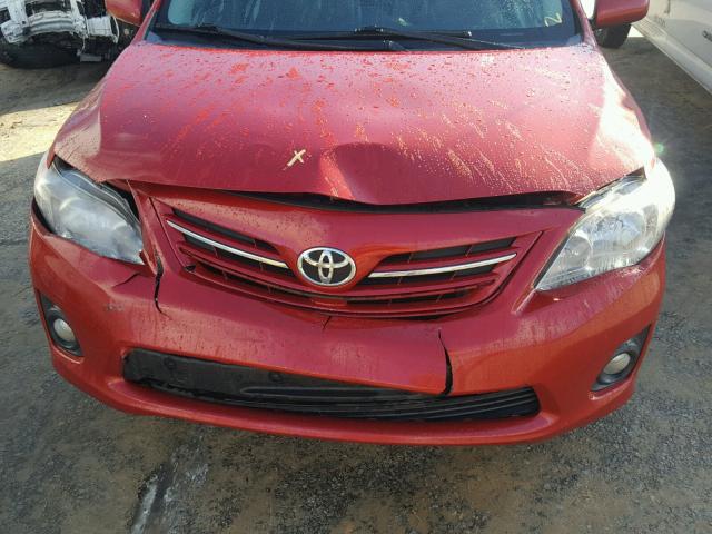 2T1BU4EE4DC953752 - 2013 TOYOTA COROLLA BA RED photo 7