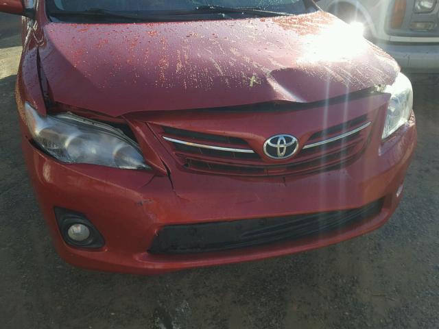 2T1BU4EE4DC953752 - 2013 TOYOTA COROLLA BA RED photo 9