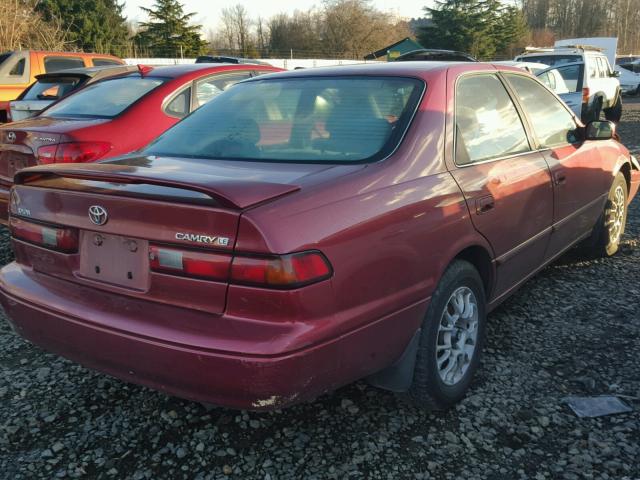 JT2BG22K1V0028906 - 1997 TOYOTA CAMRY LE RED photo 4