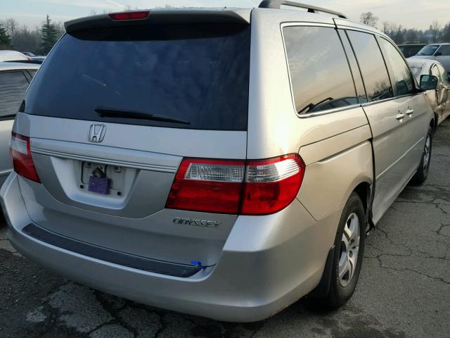 5FNRL38695B413388 - 2005 HONDA ODYSSEY EX SILVER photo 4