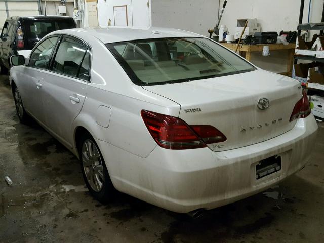 4T1BK3DB4AU355324 - 2010 TOYOTA AVALON XL WHITE photo 3