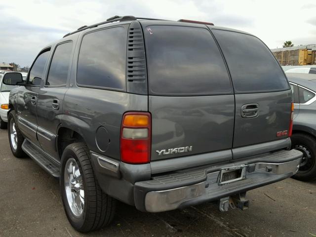 1GKEK13T62R193155 - 2002 GMC YUKON GRAY photo 3