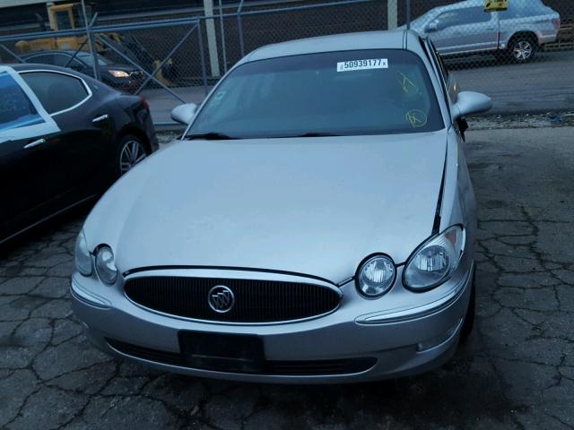 2G4WD582871229943 - 2007 BUICK LACROSSE C SILVER photo 10