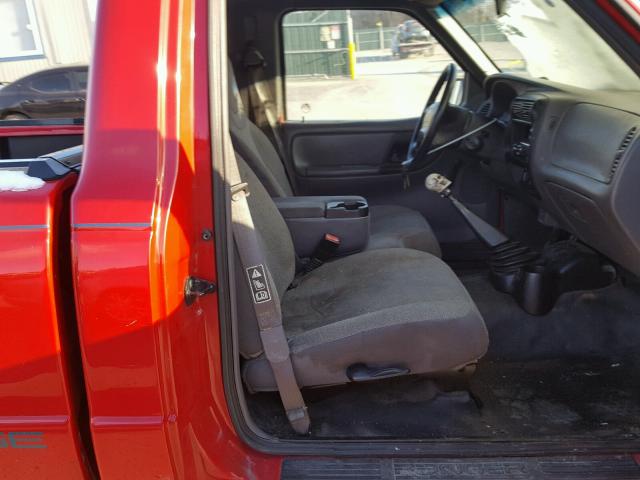 1FTYR10U32TA64424 - 2002 FORD RANGER RED photo 5