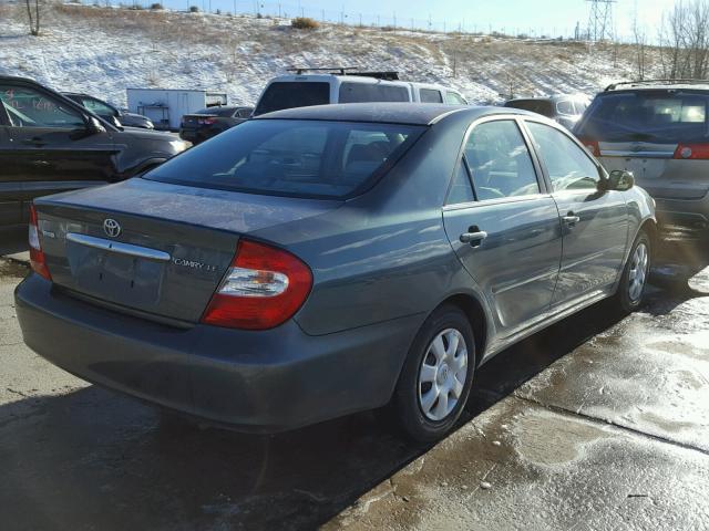 4T1BE32K02U605413 - 2002 TOYOTA CAMRY LE ლურჯი ფოტო 4