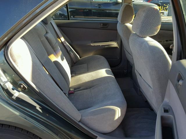 4T1BE32K02U605413 - 2002 TOYOTA CAMRY LE ლურჯი ფოტო 6