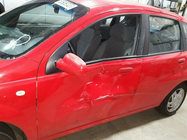 KL1TD62625B316072 - 2005 CHEVROLET AVEO BASE RED photo 9