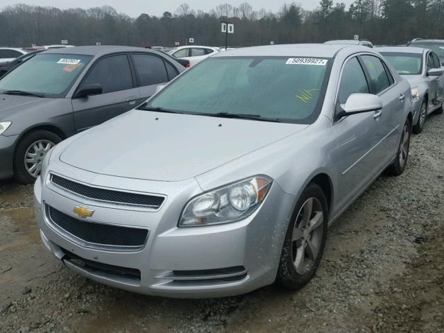 1G1ZC5E0XCF387512 - 2012 CHEVROLET MALIBU 1LT SILVER photo 2