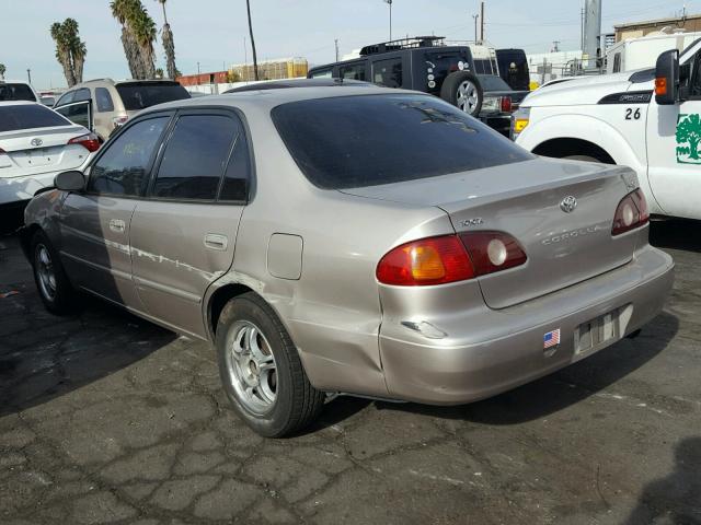 1NXBR12E32Z569851 - 2002 TOYOTA COROLLA CE GOLD photo 3