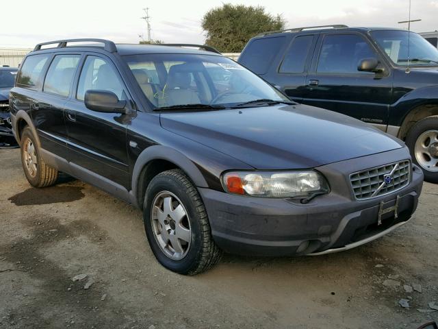 YV1SZ58D811021025 - 2001 VOLVO V70 XC BROWN photo 1