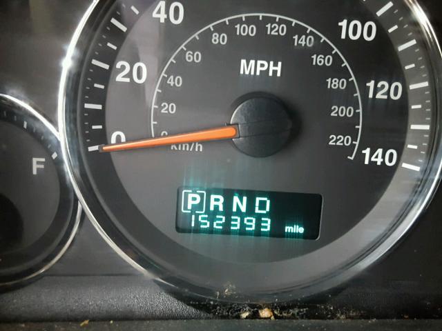 1J8HG48KX7C601252 - 2007 JEEP COMMANDER MAROON photo 8