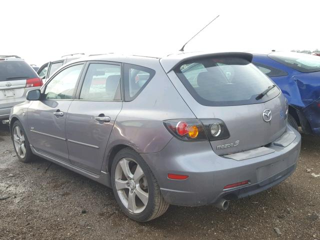 JM1BK343951306057 - 2005 MAZDA 3 HATCHBAC GRAY photo 3