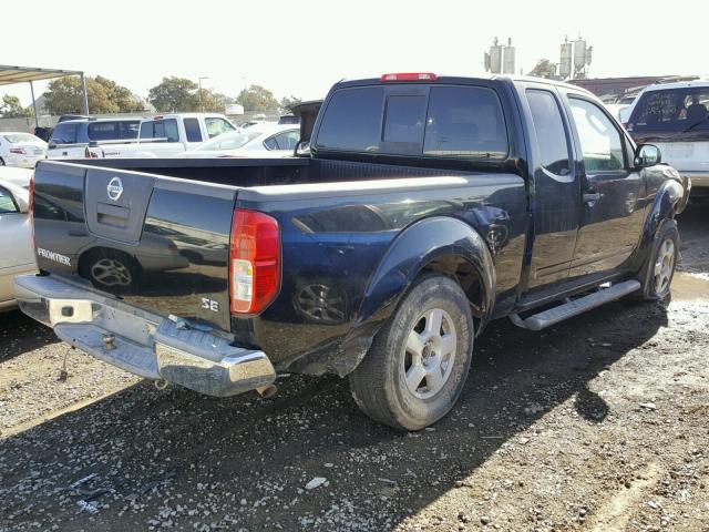 1N6BD06T38C401600 - 2008 NISSAN FRONTIER K BLACK photo 4