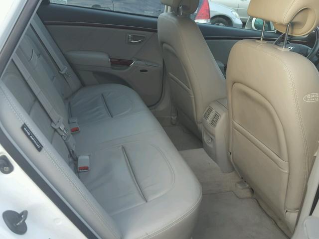 KMHFC46F07A225300 - 2007 HYUNDAI AZERA SE WHITE photo 6