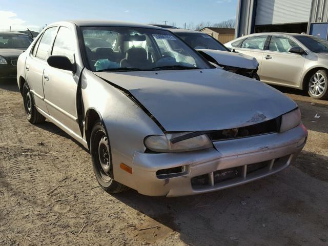 1N4BU31D0VC180009 - 1997 NISSAN ALTIMA XE SILVER photo 1