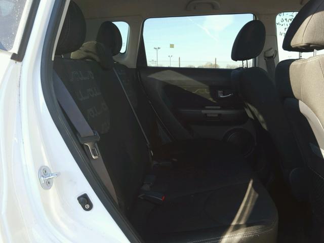 KNDJT2A69D7573289 - 2013 KIA SOUL + WHITE photo 6