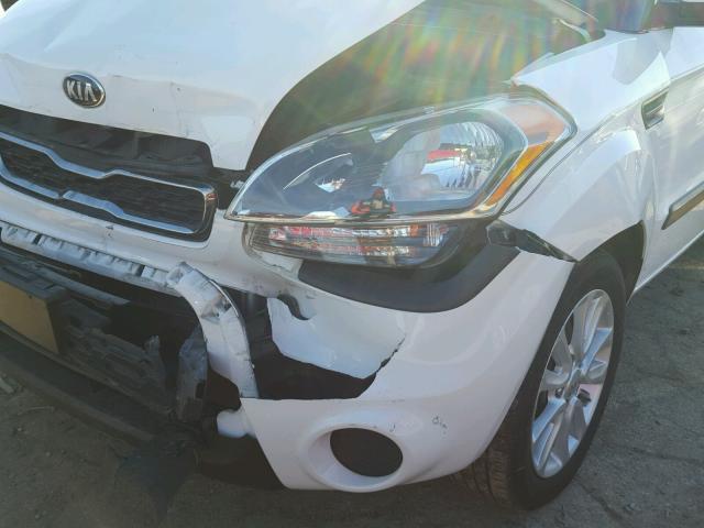 KNDJT2A69D7573289 - 2013 KIA SOUL + WHITE photo 9