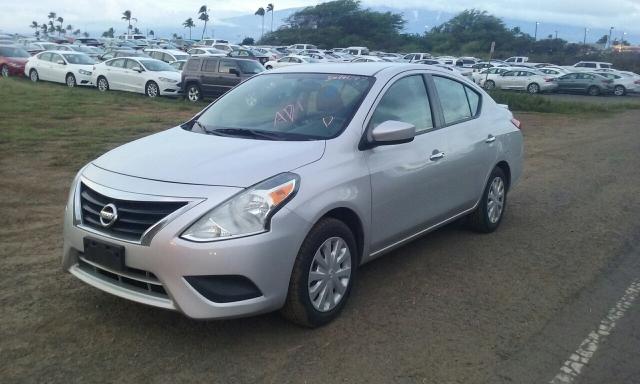 3N1CN7AP8GL829482 - 2016 NISSAN VERSA S SILVER photo 2