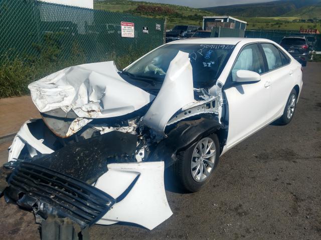 4T1BF1FK8HU337652 - 2017 TOYOTA CAMRY LE WHITE photo 2