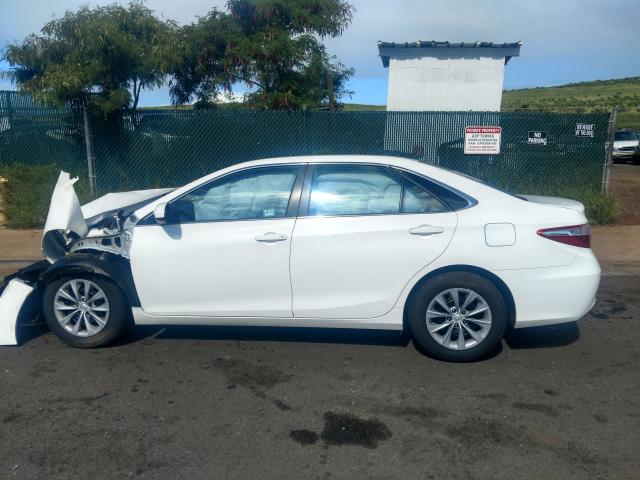 4T1BF1FK8HU337652 - 2017 TOYOTA CAMRY LE WHITE photo 9