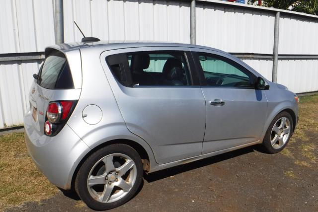 1G1JE6SB9G4141698 - 2016 CHEVROLET SONIC LTZ SILVER photo 4