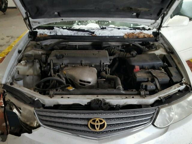 2T1CE22PX2C016798 - 2002 TOYOTA CAMRY SOLA WHITE photo 7