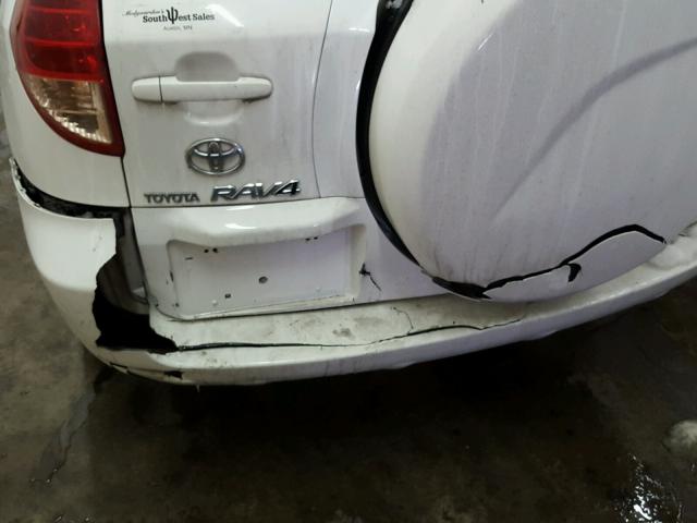 JTMBD33V985145798 - 2008 TOYOTA RAV4 WHITE photo 9