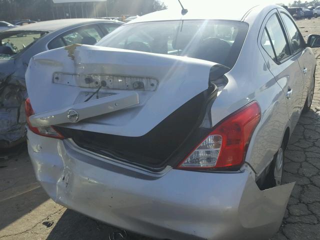 3N1CN7AP1CL922113 - 2012 NISSAN VERSA S SILVER photo 9