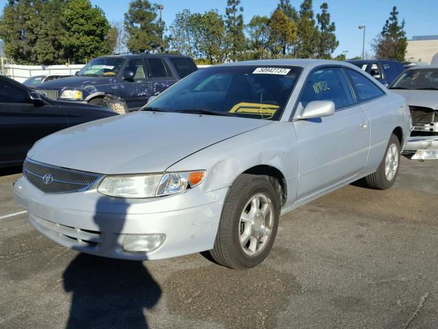 2T1CG22P8YC386327 - 2000 TOYOTA CAMRY SOLA SILVER photo 2