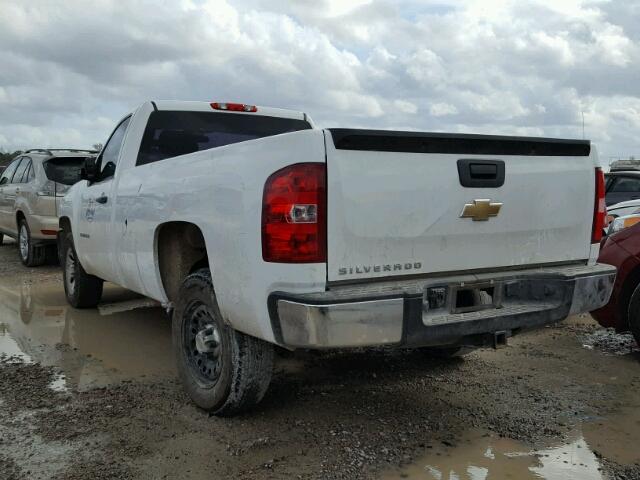 1GCNCPEX0BZ456770 - 2011 CHEVROLET SILVERADO WHITE photo 3