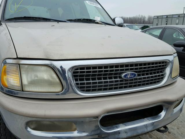 1FMEU18W6WLA03741 - 1998 FORD EXPEDITION GOLD photo 7