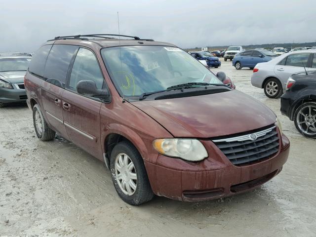 2A4GP54LX6R893377 - 2006 CHRYSLER TOWN & COU BURGUNDY photo 1