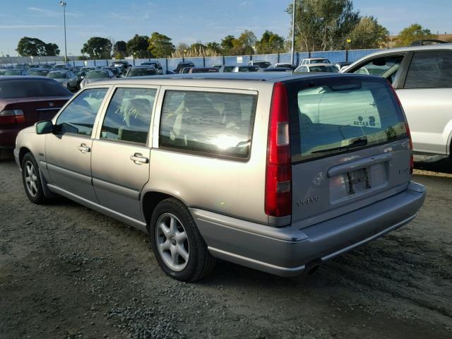 YV1LW5546W2490410 - 1998 VOLVO V70 GRAY photo 3