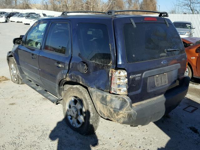 1FMYU93144KA62751 - 2004 FORD ESCAPE XLT BLUE photo 3