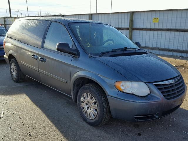 2A4GP44R46R794259 - 2006 CHRYSLER TOWN & COU GREEN photo 1