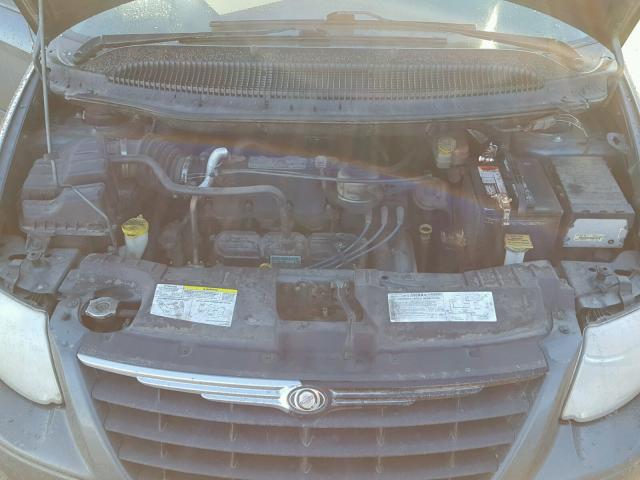 2A4GP44R46R794259 - 2006 CHRYSLER TOWN & COU GREEN photo 7