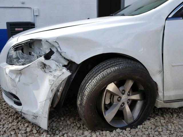 1G1ZC5E00CF290299 - 2012 CHEVROLET MALIBU 1LT WHITE photo 9