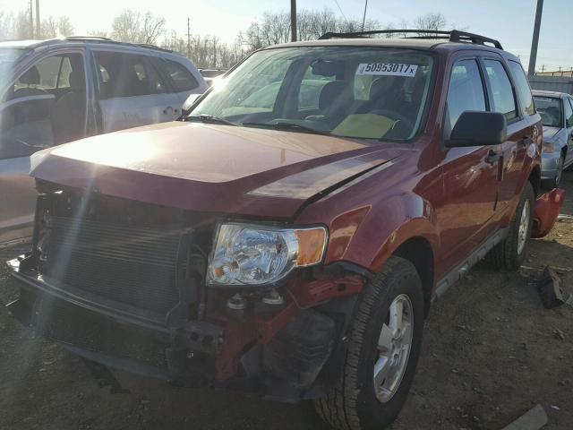 1FMCU9C74AKC15638 - 2010 FORD ESCAPE XLS RED photo 2