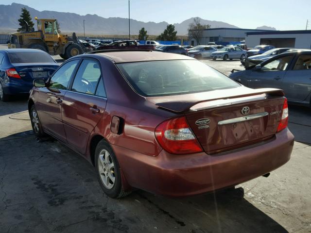 4T1BE32K22U003094 - 2002 TOYOTA CAMRY LE Kastanienbraun Foto 3