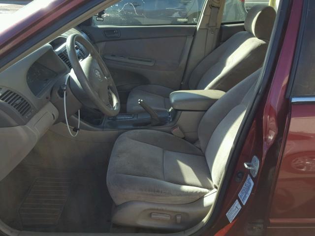 4T1BE32K22U003094 - 2002 TOYOTA CAMRY LE Kastanienbraun Foto 5