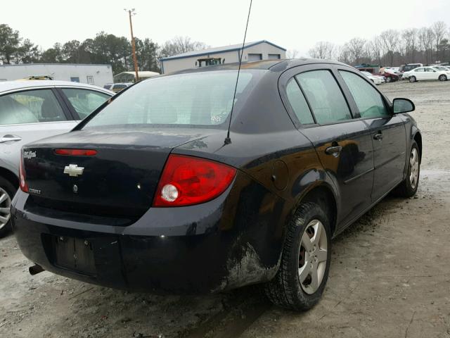 1G1AK52F557638166 - 2005 CHEVROLET COBALT BLACK photo 4