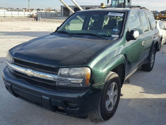 1GNDS13S142288871 - 2004 CHEVROLET TRAILBLAZE GREEN photo 2