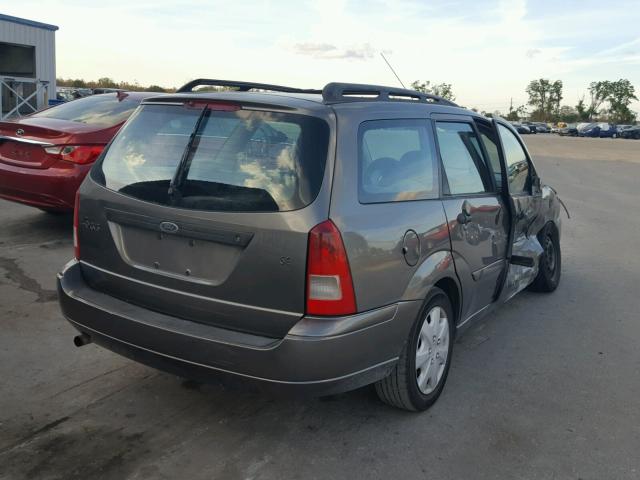 1FAFP36372W157328 - 2002 FORD FOCUS SE GRAY photo 4